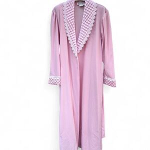 Vintage Christian Dior Old Hollywood Pink Robe with Quilted and Lace Trim